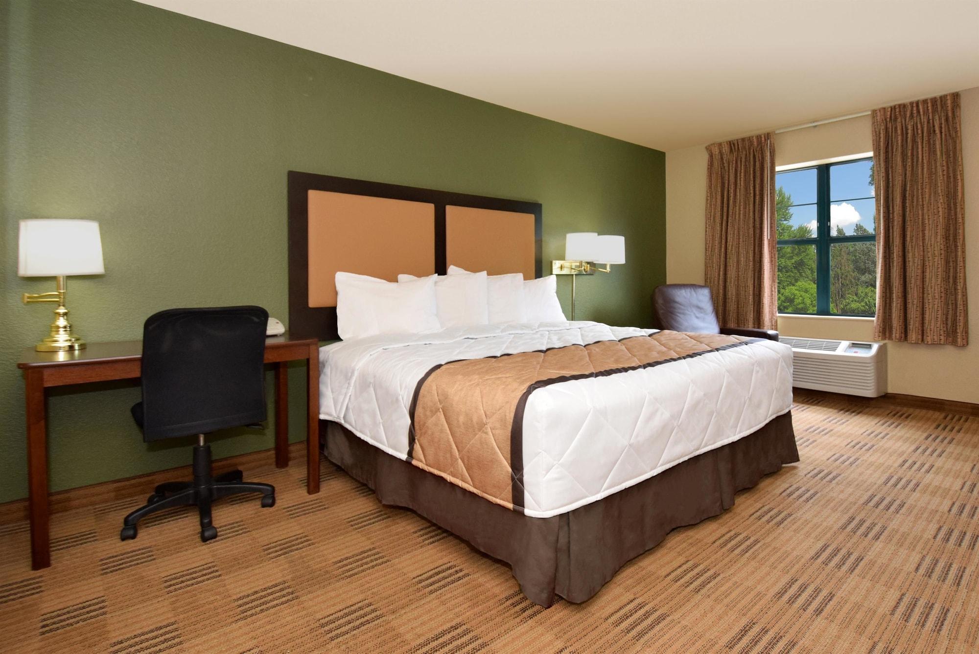 Sonesta Simply Suites Lansing Exterior foto