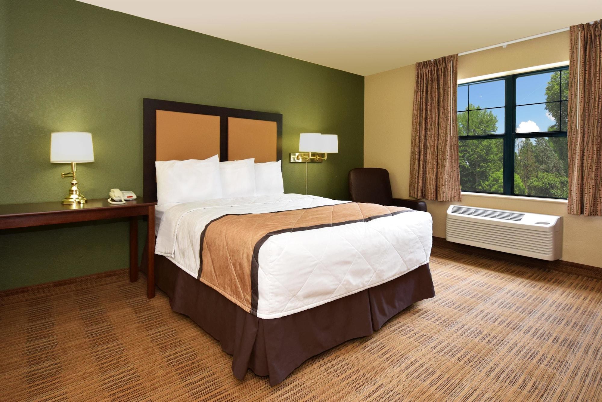 Sonesta Simply Suites Lansing Exterior foto