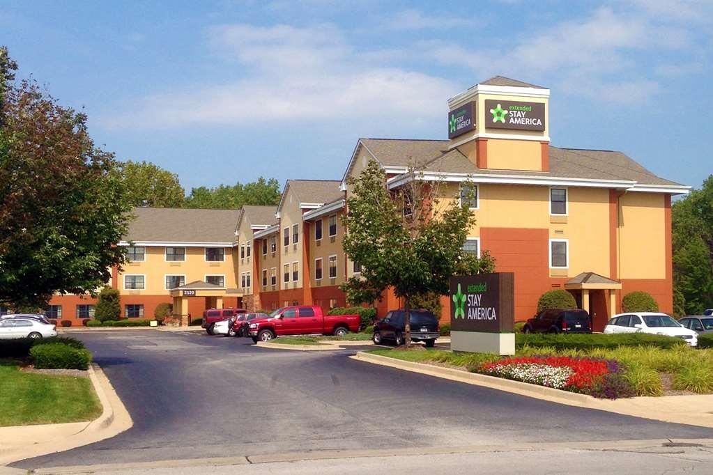 Sonesta Simply Suites Lansing Exterior foto
