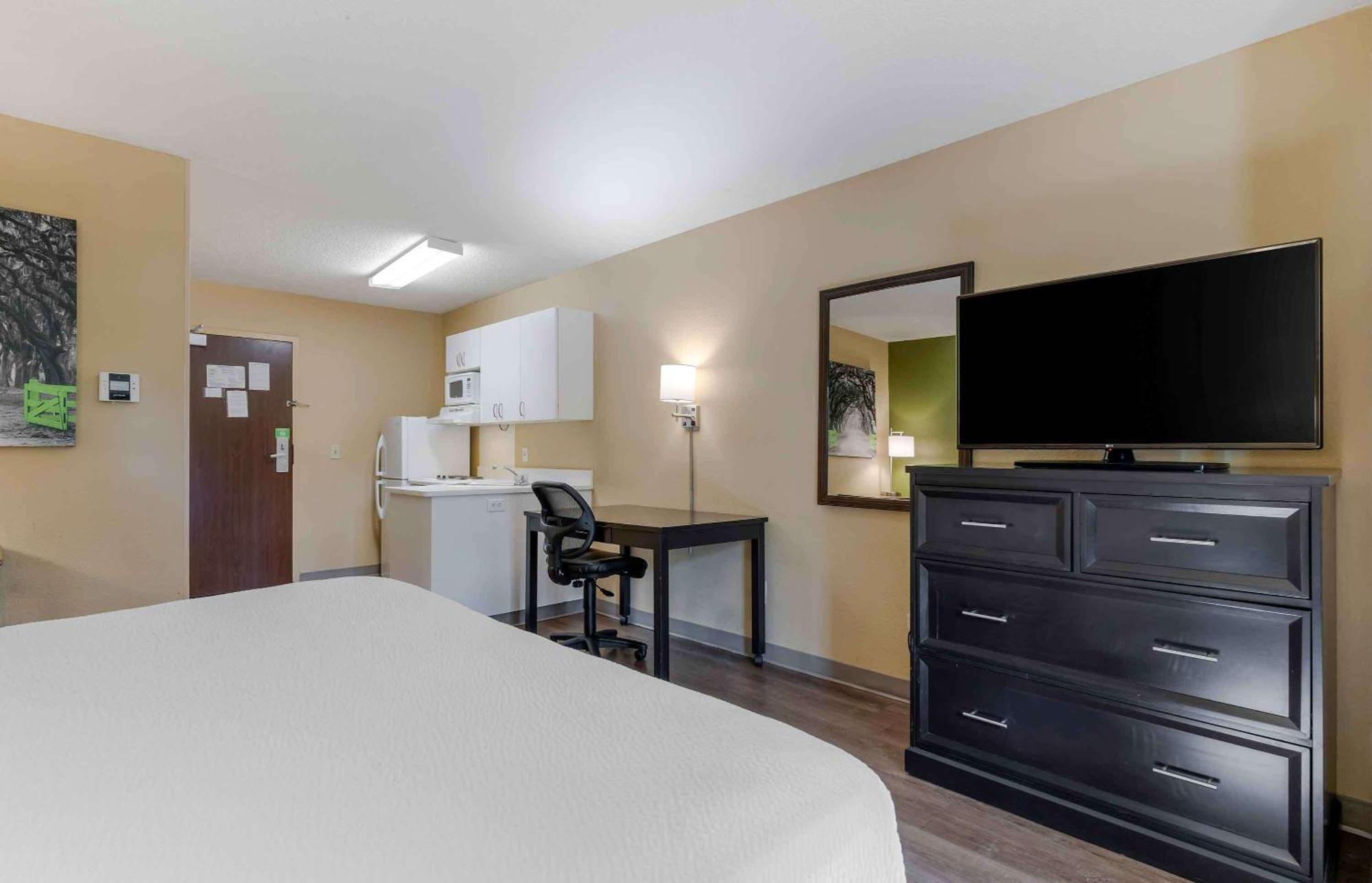 Sonesta Simply Suites Lansing Exterior foto