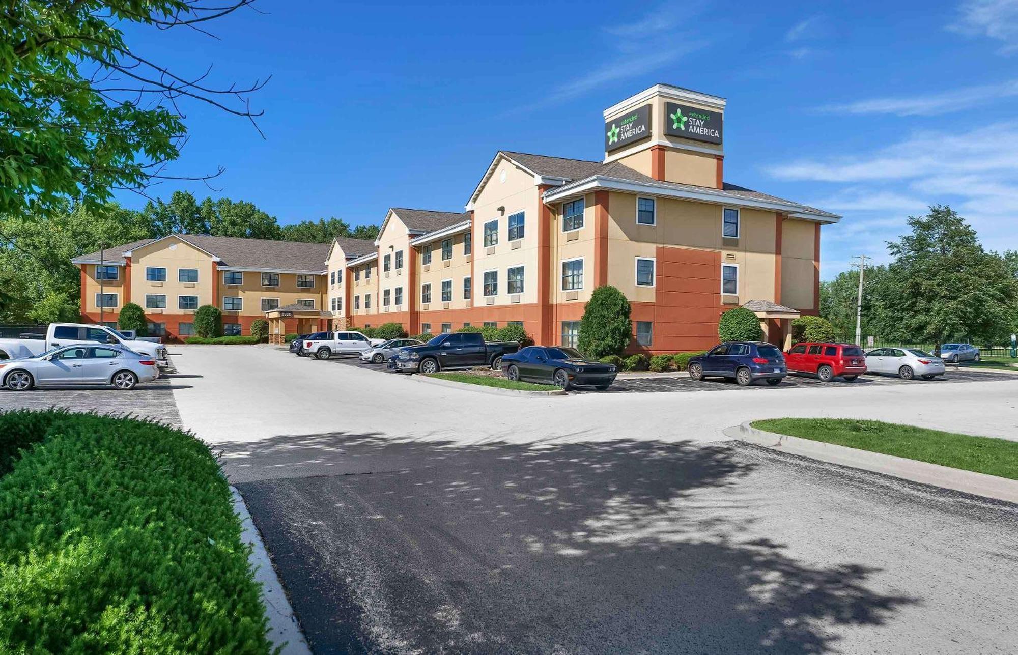 Sonesta Simply Suites Lansing Exterior foto