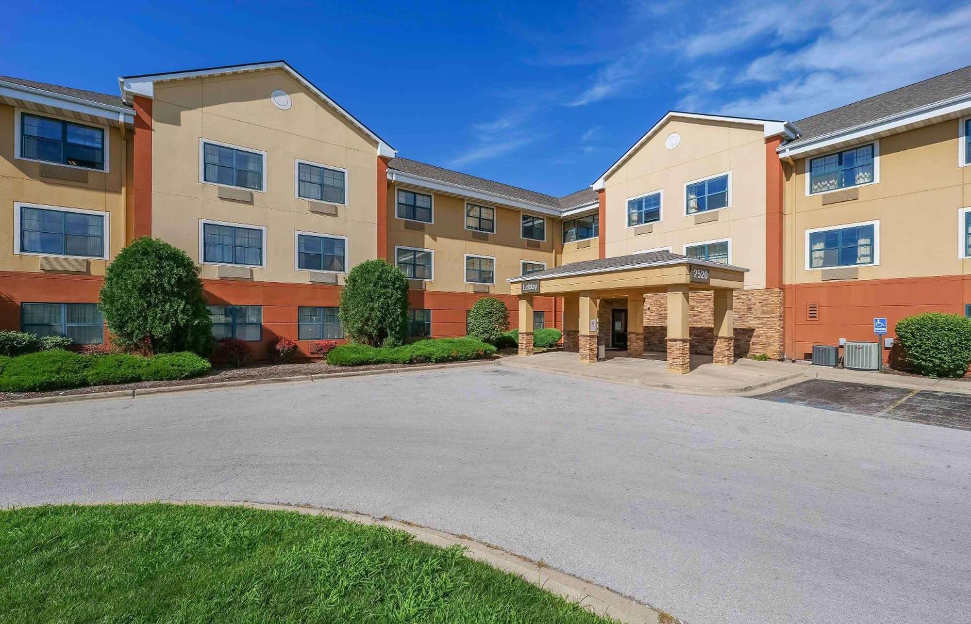 Sonesta Simply Suites Lansing Exterior foto